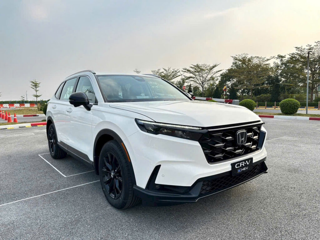 HONDA CR-V e:HEV 2026 MỚI TẠI PHÚ YÊN z7492919794320 579adc89166e17f751c008b23dc126d8